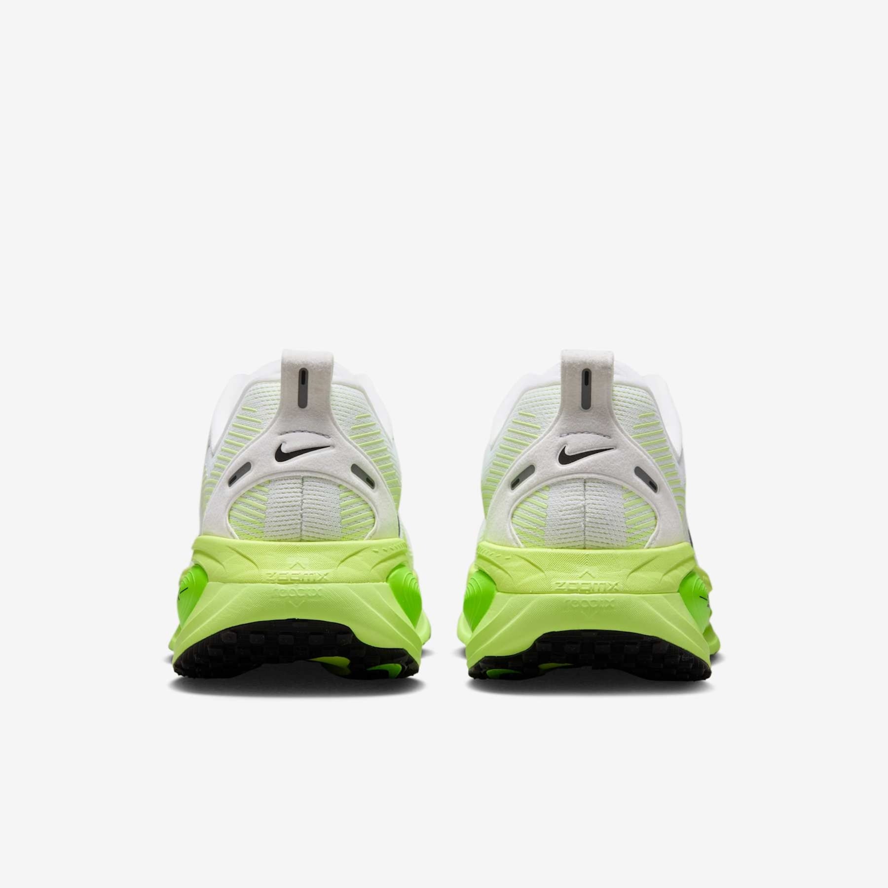 Vomero 18 "White Electric Green Volt Black"