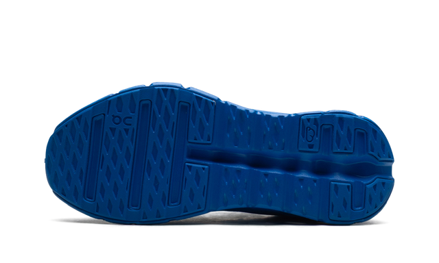 On Running Loewe "Loewe - Blue"
