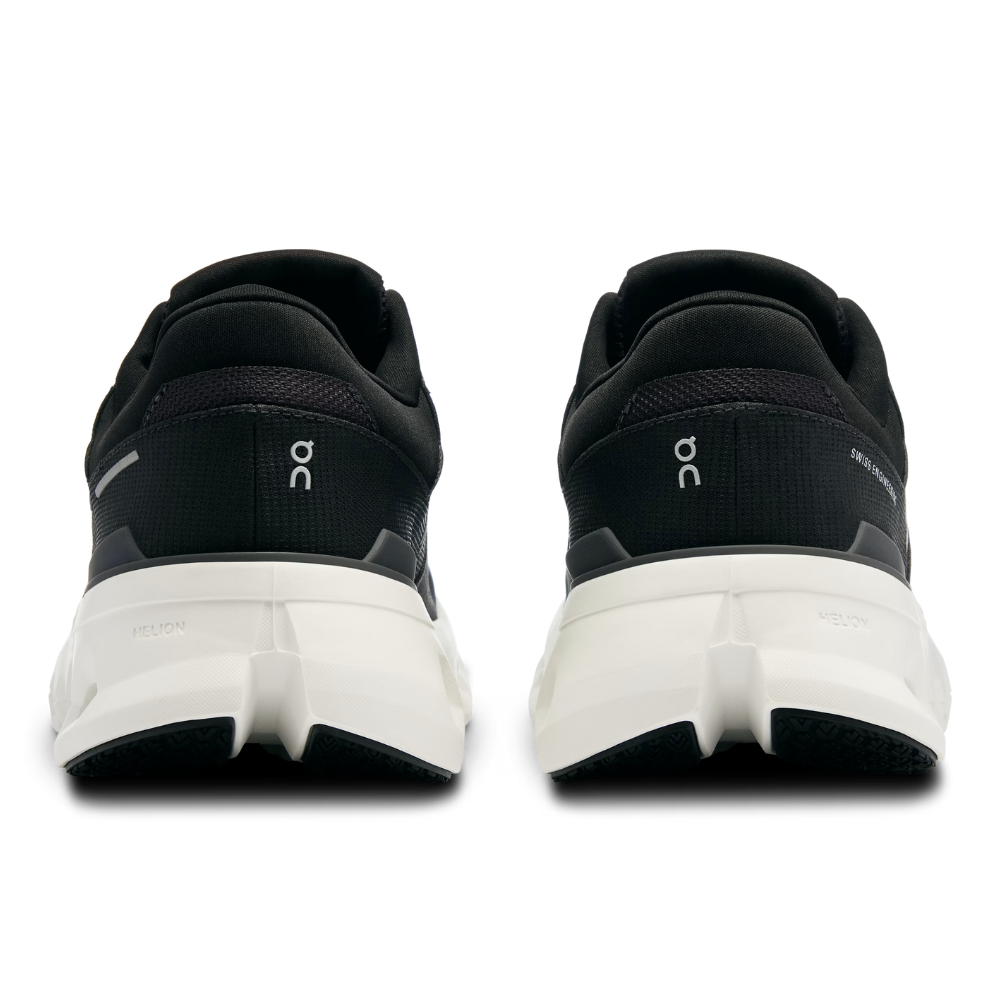 On cloudrunner 2 Eclipse | Black