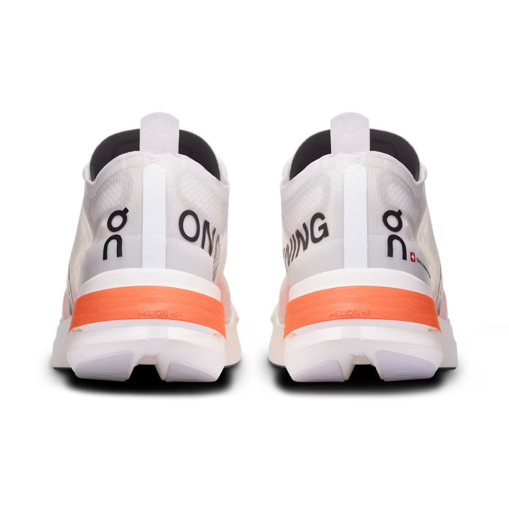 Cloudboom Strike- White | Black