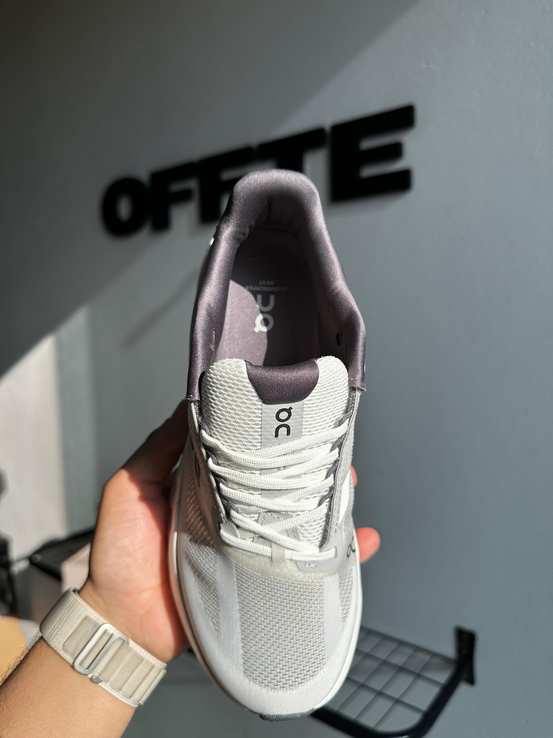 On Running Cloudsurfer "White" (PRONTA ENTREGA)