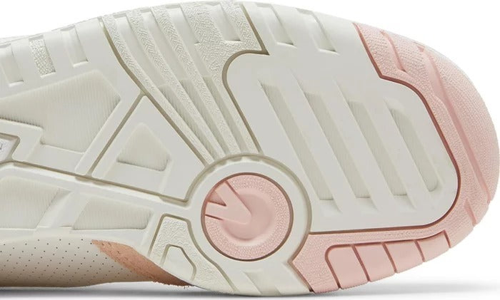 New Balance 550 White Pink