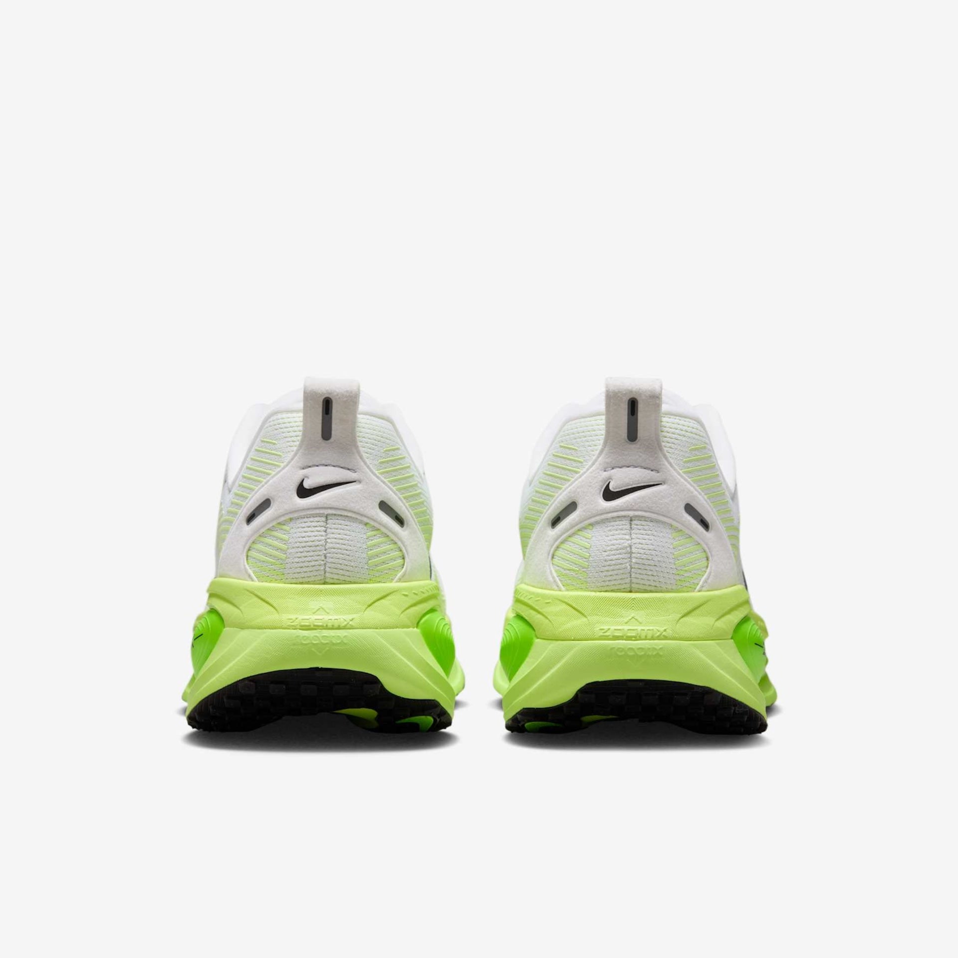 Vomero 18 "White Electric Green Volt Black"