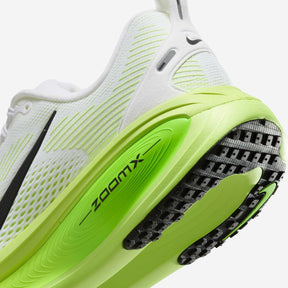 Vomero 18 "White Electric Green Volt Black"