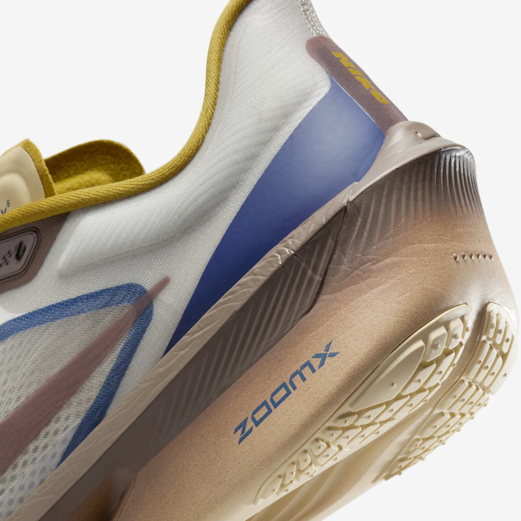 Nike Zoom Fly 6