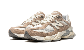 9060 "Driftwood"