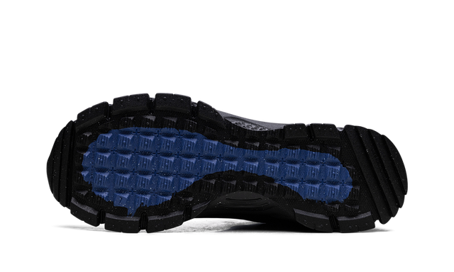 Zoom Vomero 5 Roam "Triple Black"