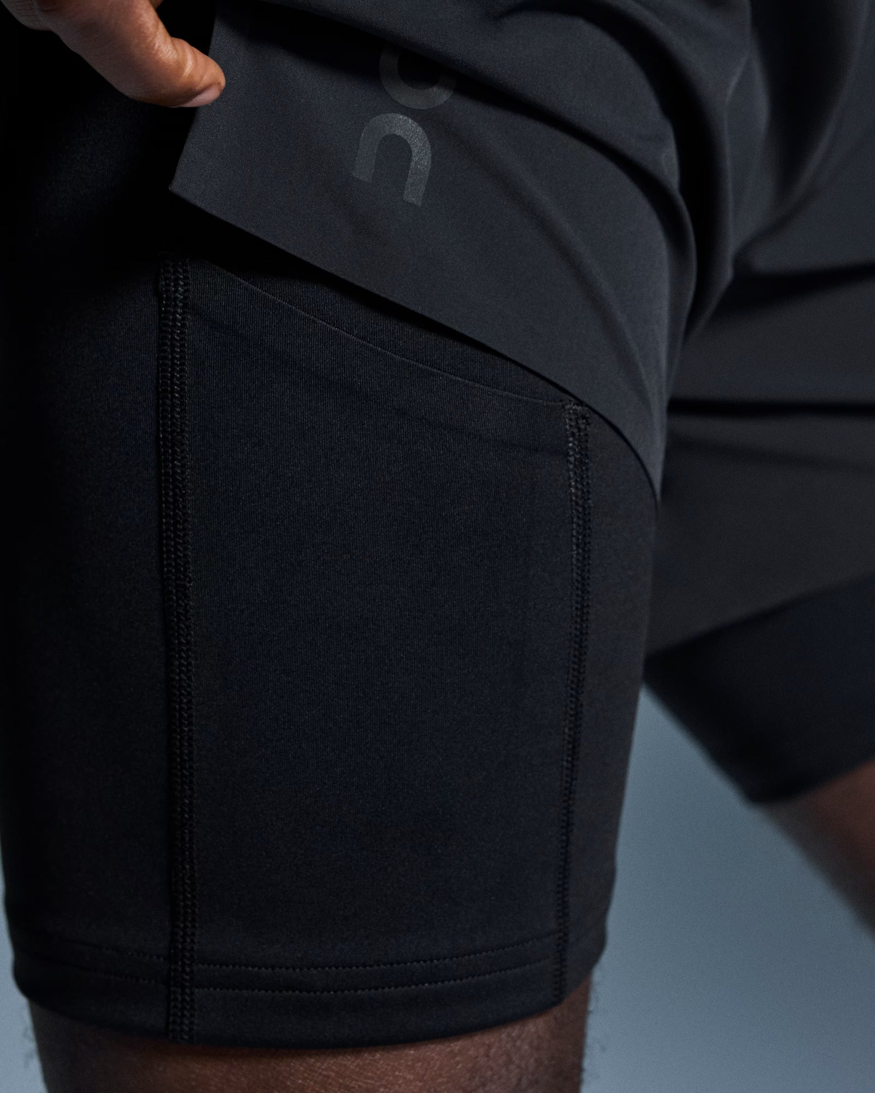5" Performance 2/1 Shorts Black - On Runnig