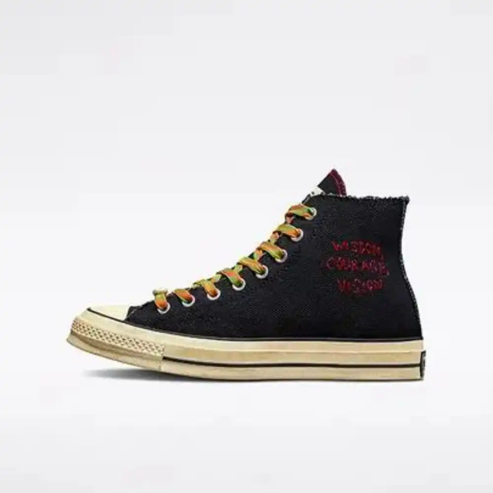 Barriers x Converse Chuck 70 Preto