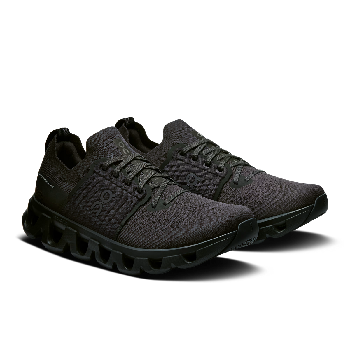 On Cloudswift 4 Black | Eclipse