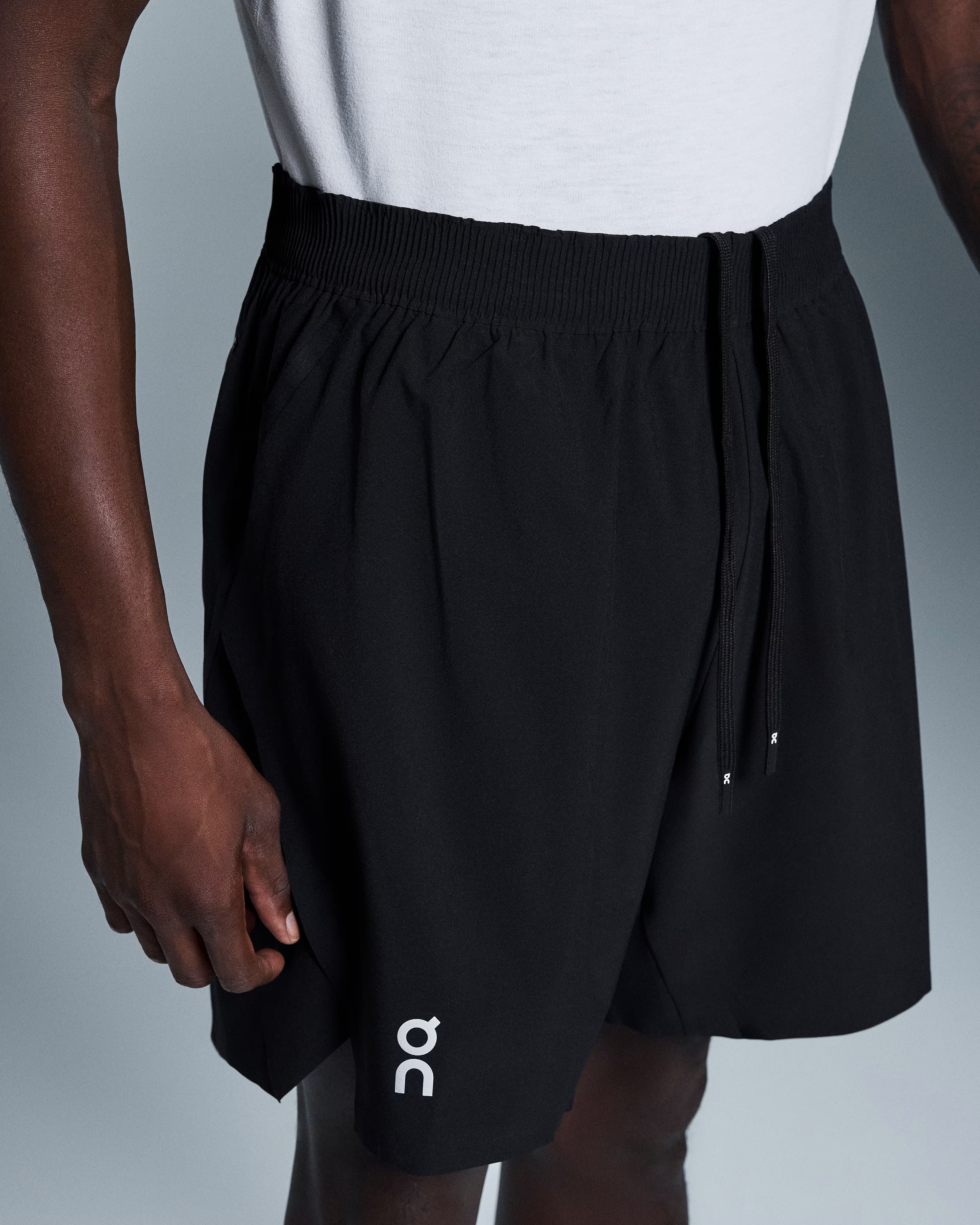 Shorts 7" Core Black - On Runnig