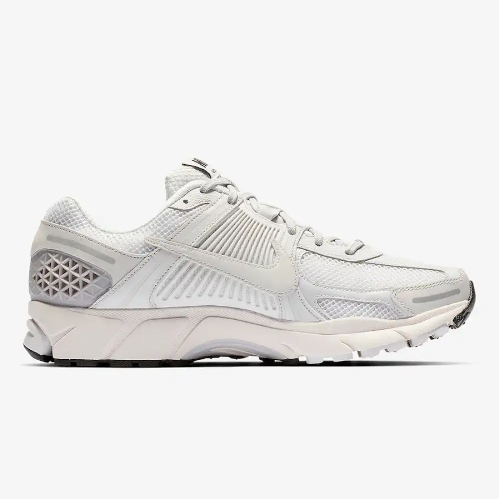 Nike Zoom Vomero 5 Vas Grey