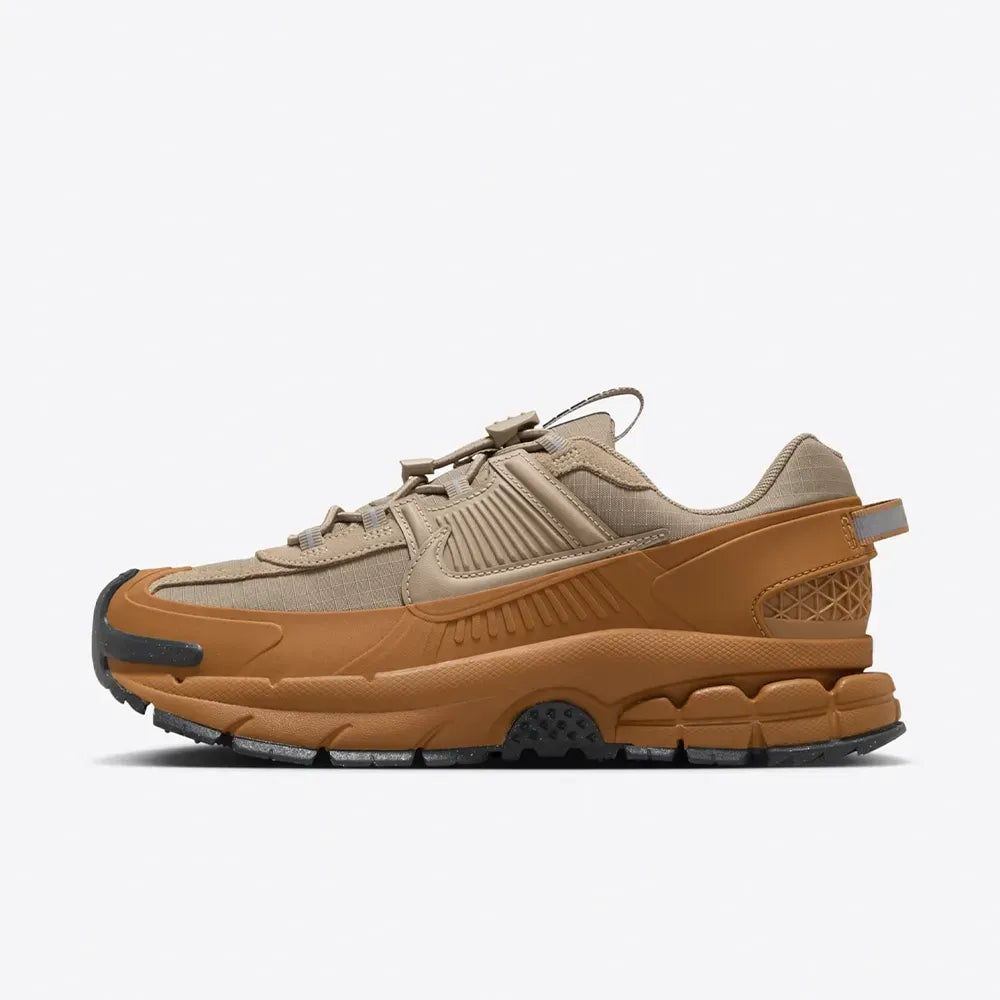 Nike Zoom Vomero 5 Roam Flax
