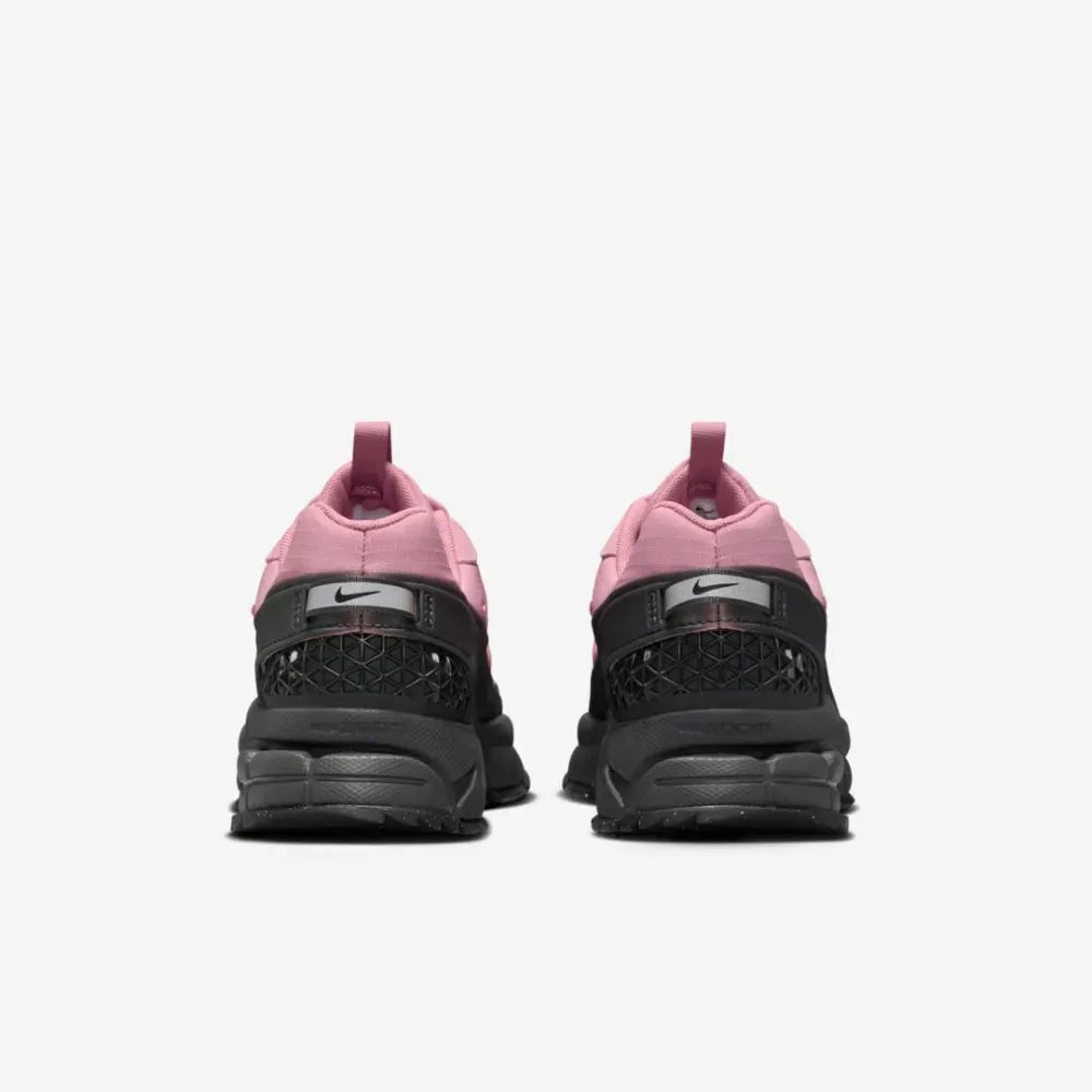 Nike Zoom Vomero 5 Roam Elemental Pink Anthracite