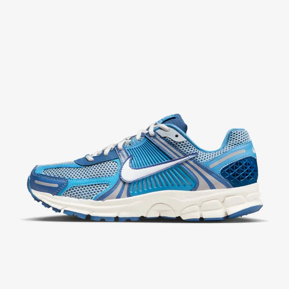 Nike Zoom Vomero 5 Mystic Navy and Worn Blue