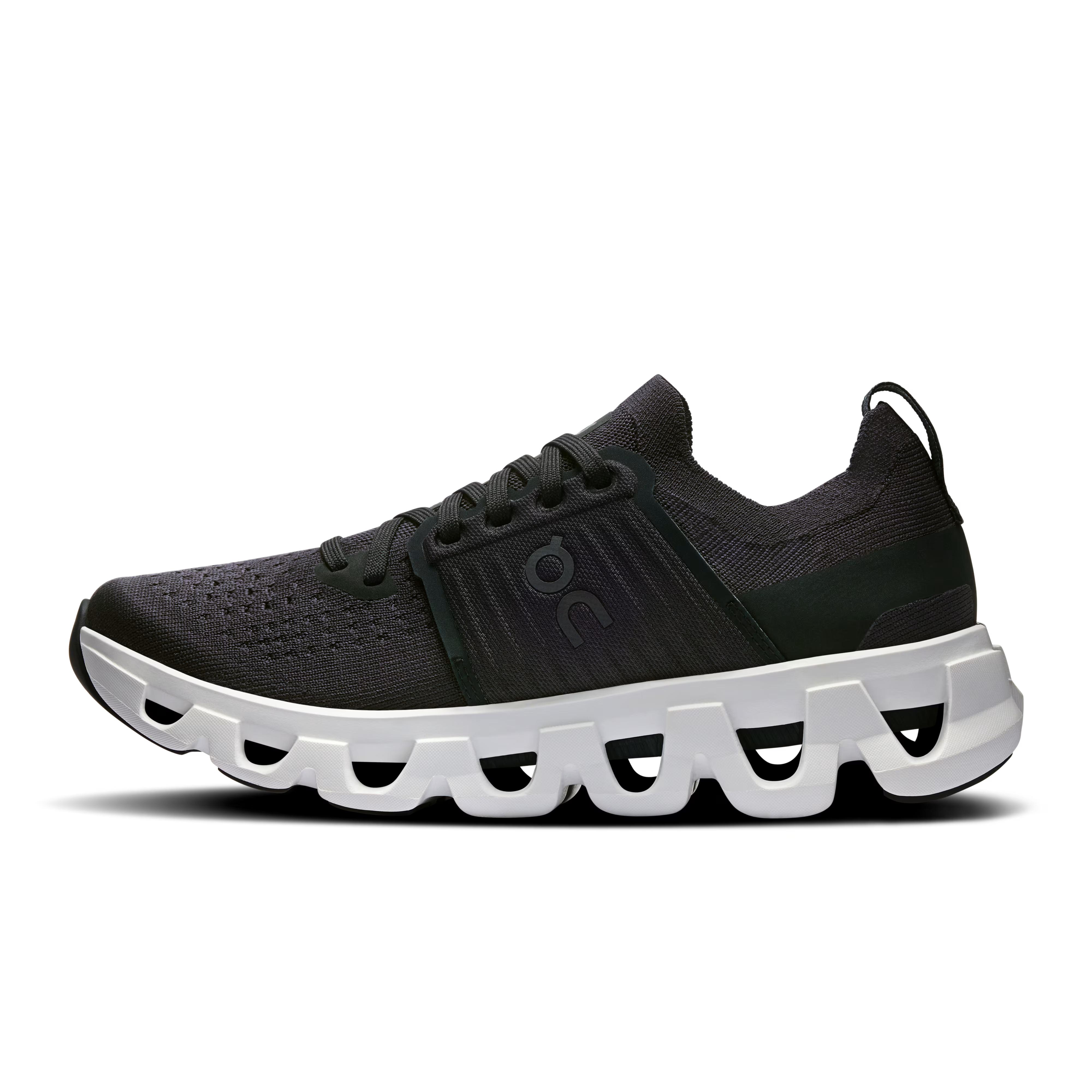 On Cloudswift 4 Black | White