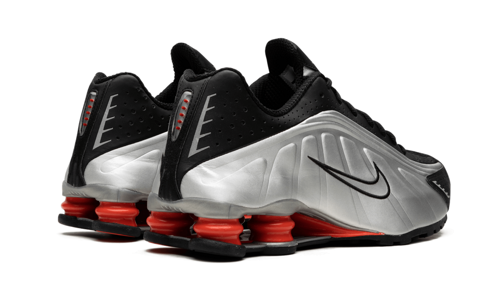 Shox R4 "Black Metallic Silver"