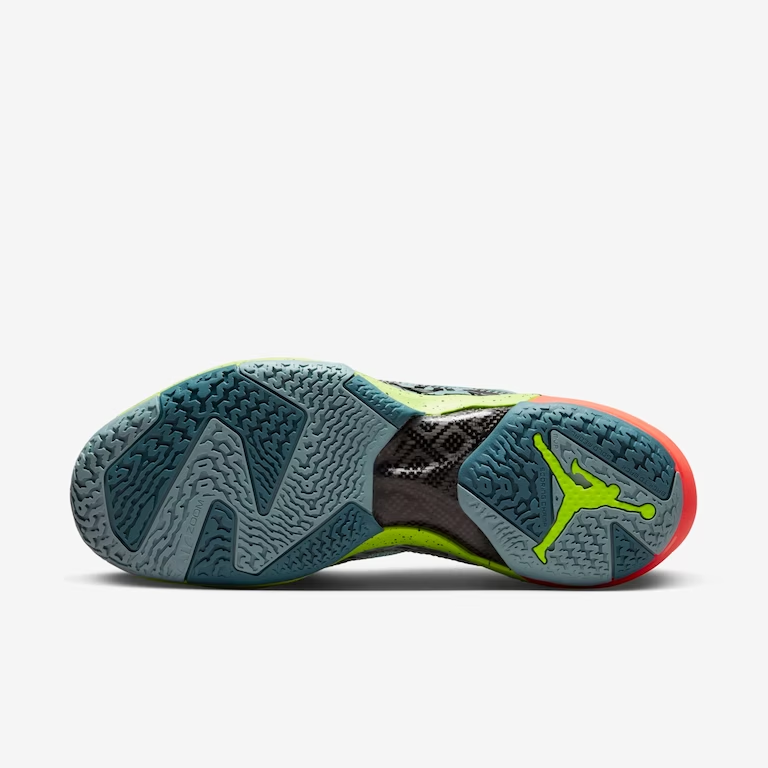 Tênis Nike Air Jordan XXXVII