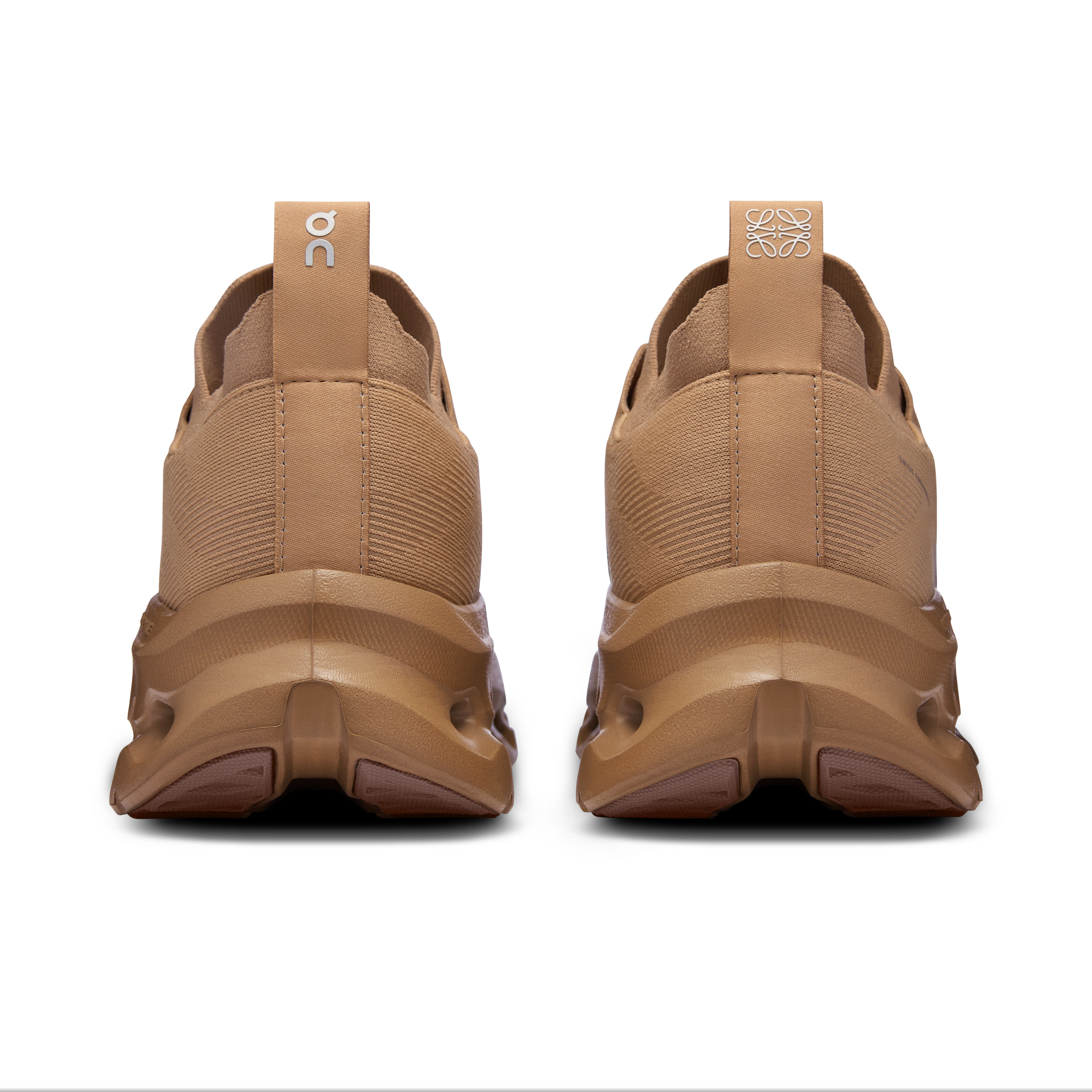 On Running Loewe  " Dark Brown "