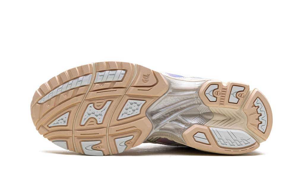 Asics Gel-Kayano 14 WMNS "Baked Pink Cream"