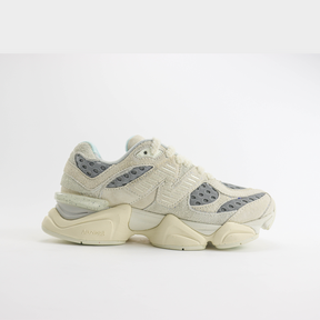 New Balance 9060 Bricks & Wood
