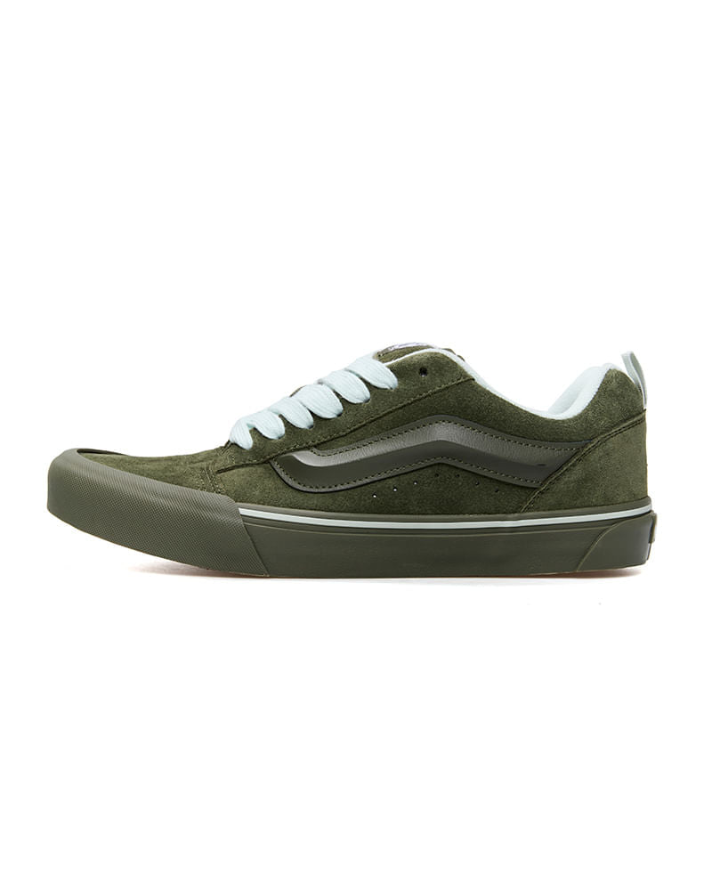 VANS KNU SKOOL