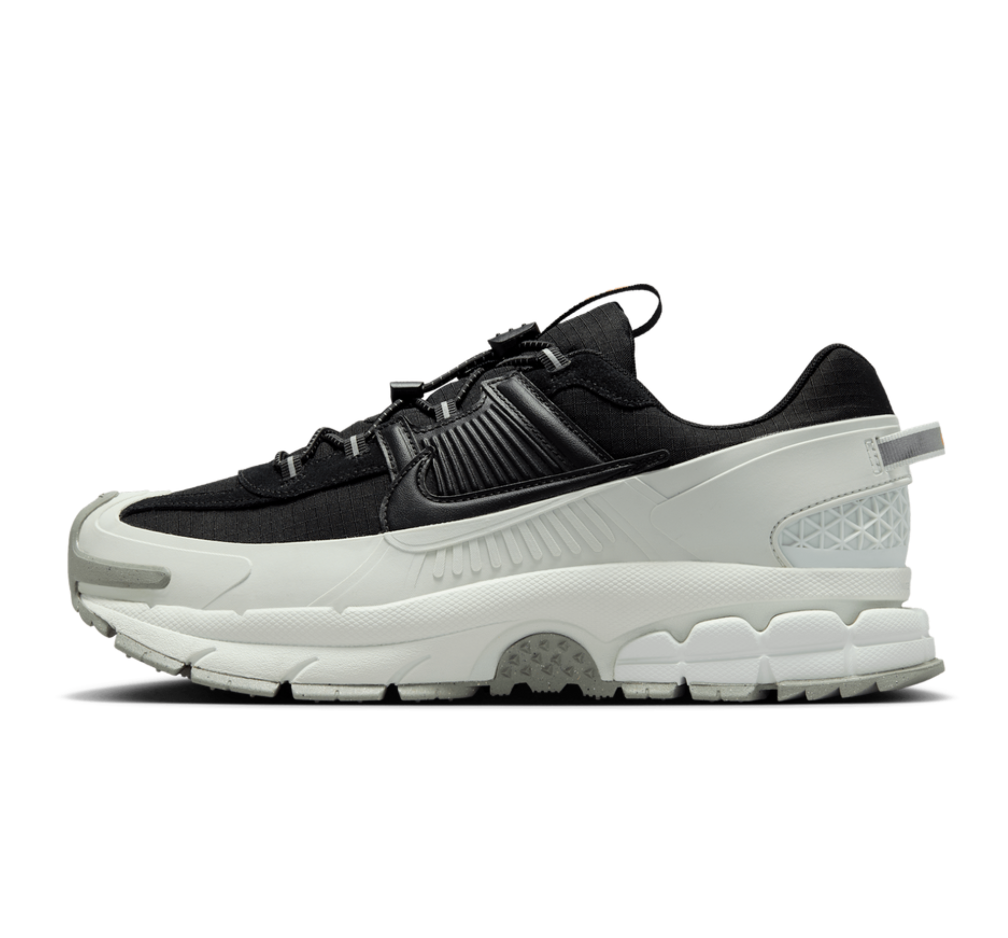 Nike Zoom Vomero 5 Roam "Black Light Silver"