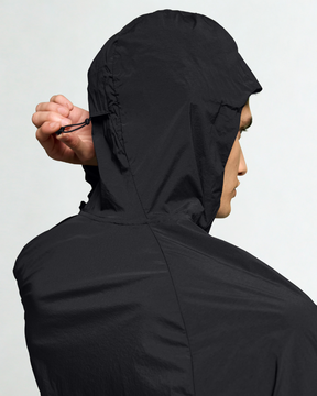 Core Jacket Black - On Runnig