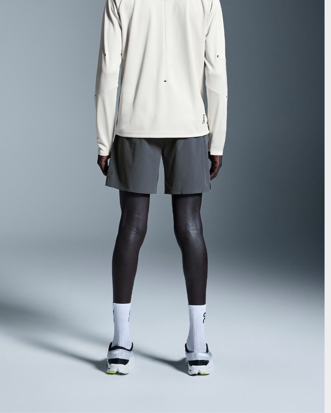 7" Performance Shorts Eclipse - On Runnig