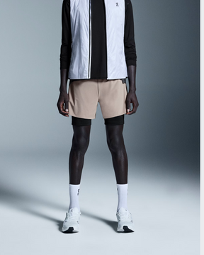 5" Performance 2/1 Shorts Cinder | Black - On Runnig