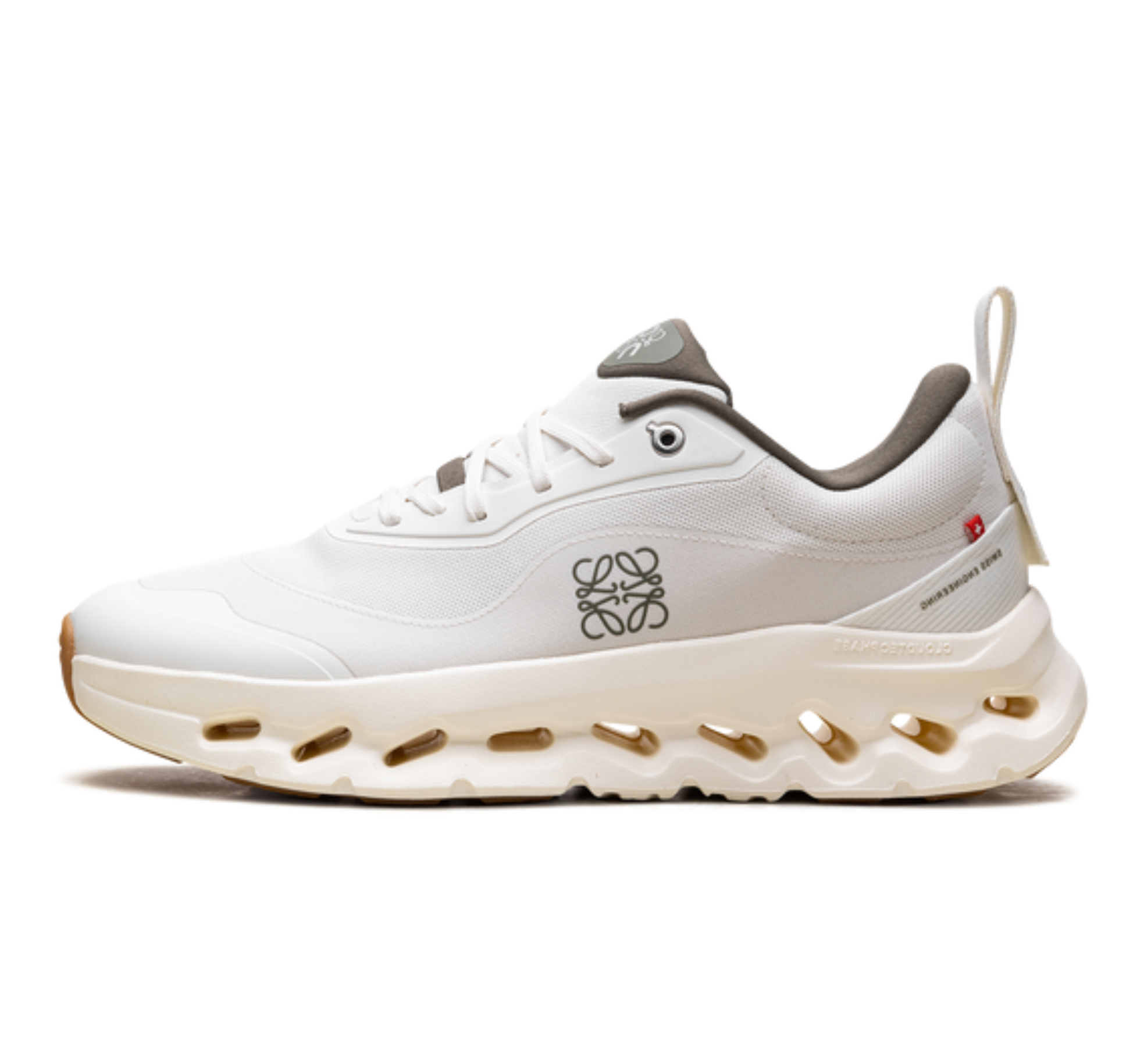 Cloudtilt 2 "LOEWE White Khaki"