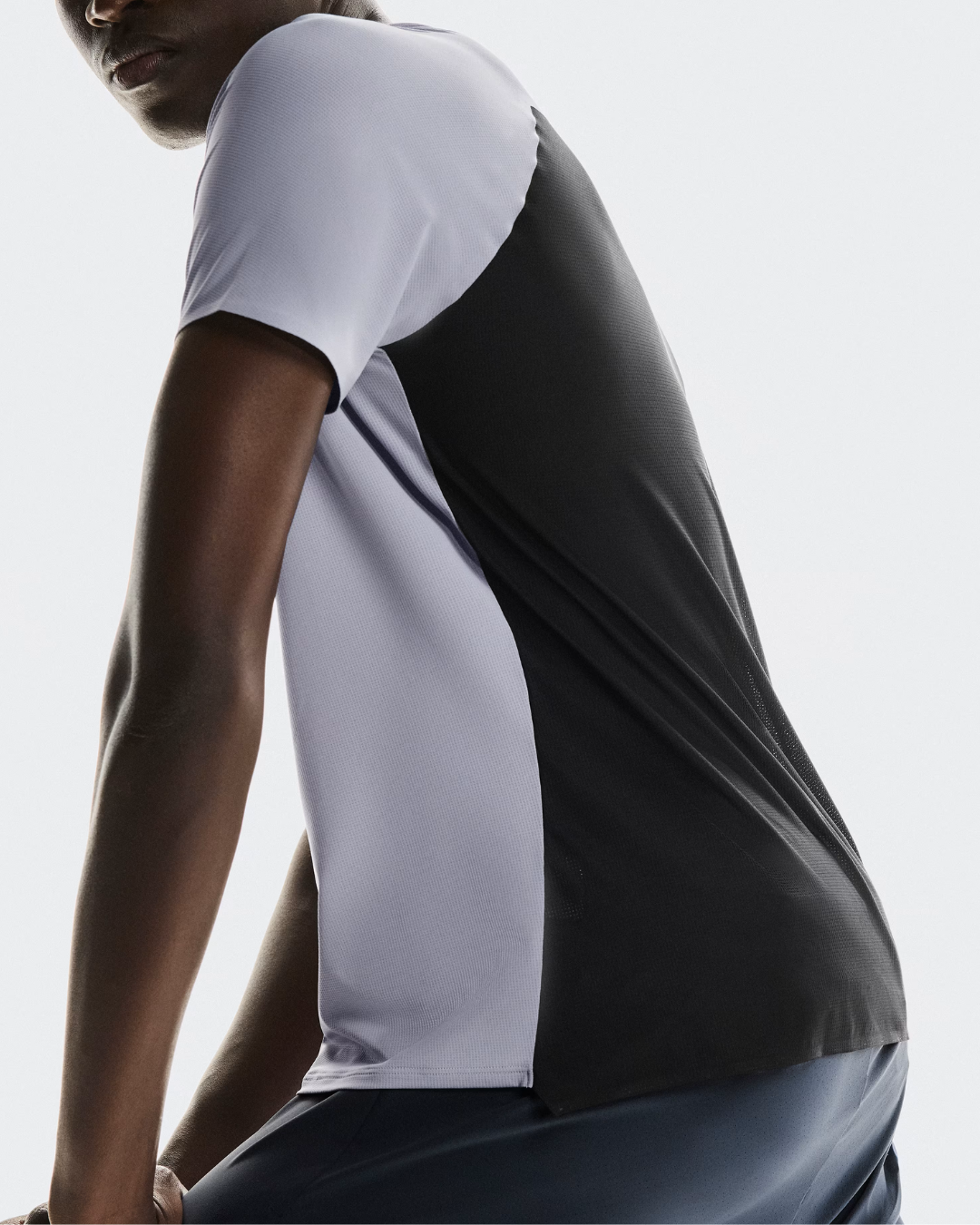 Camiseta Performance-T Lilac | Black - On Runnig