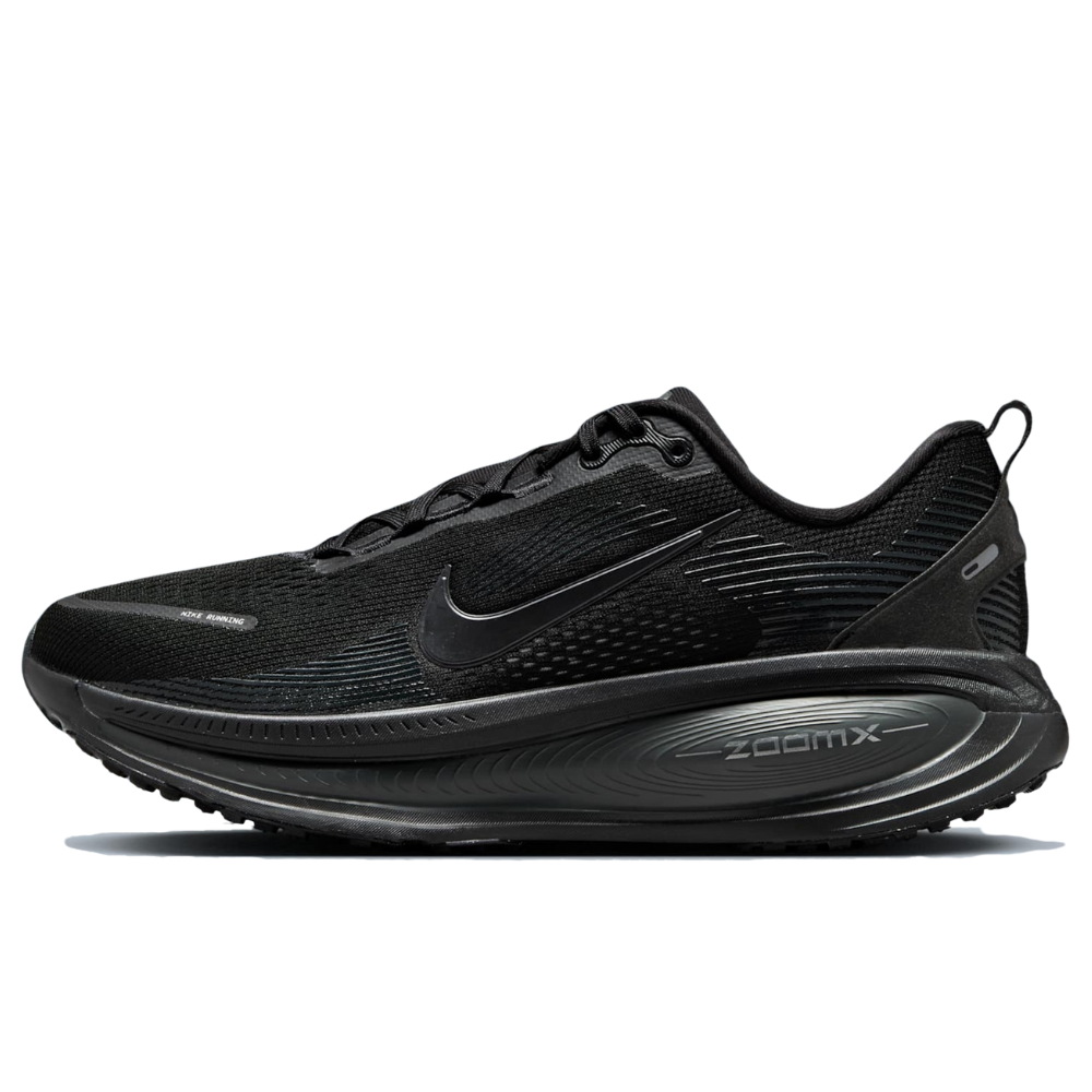 Vomero 18 "All Black "