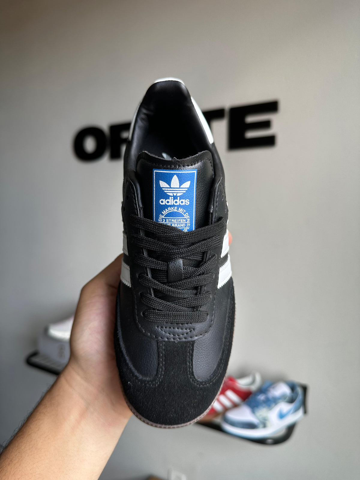 Adidas Samba Vegan Black Gum (PRONTA ENTREGA)
