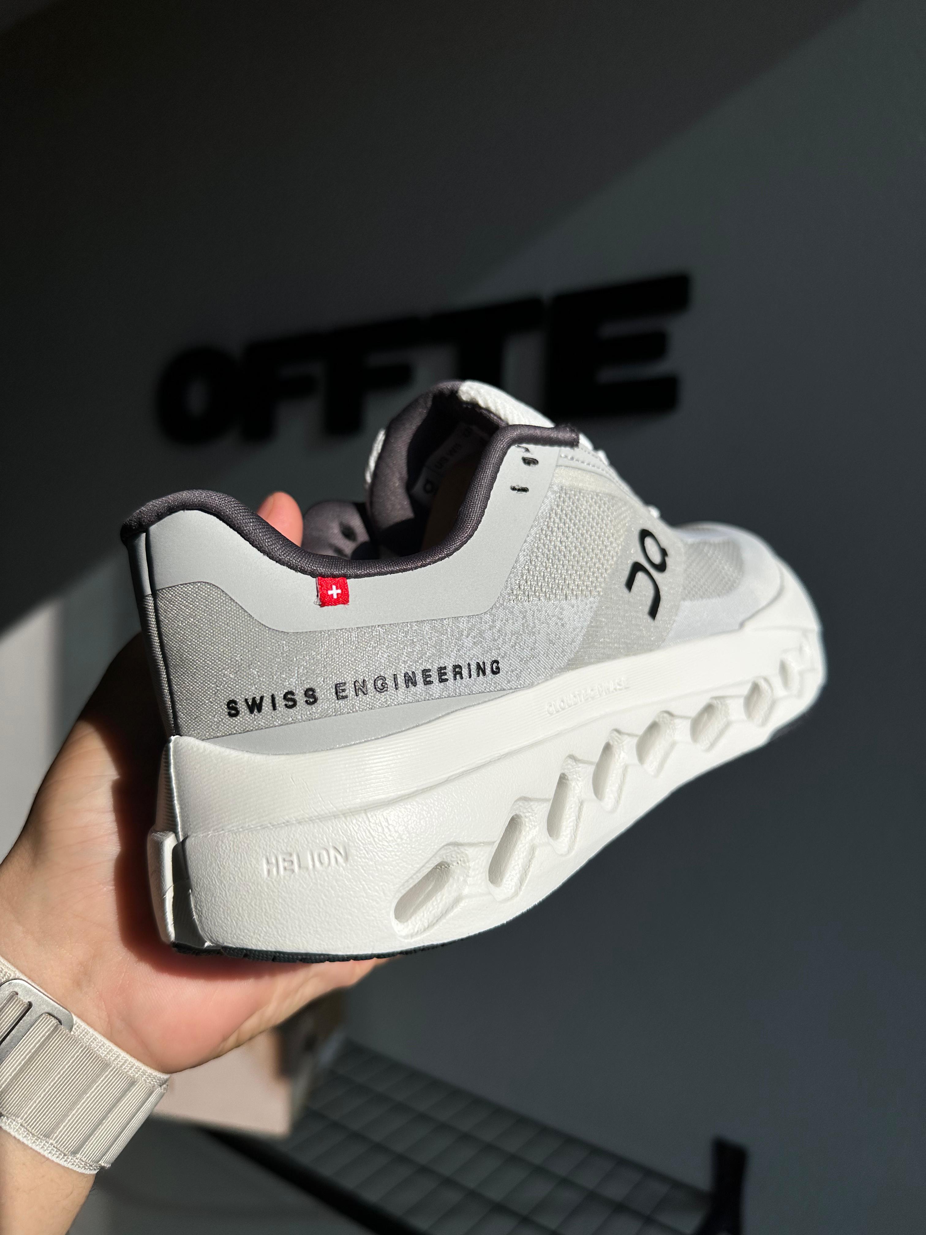 On Running Cloudsurfer "White" (PRONTA ENTREGA)