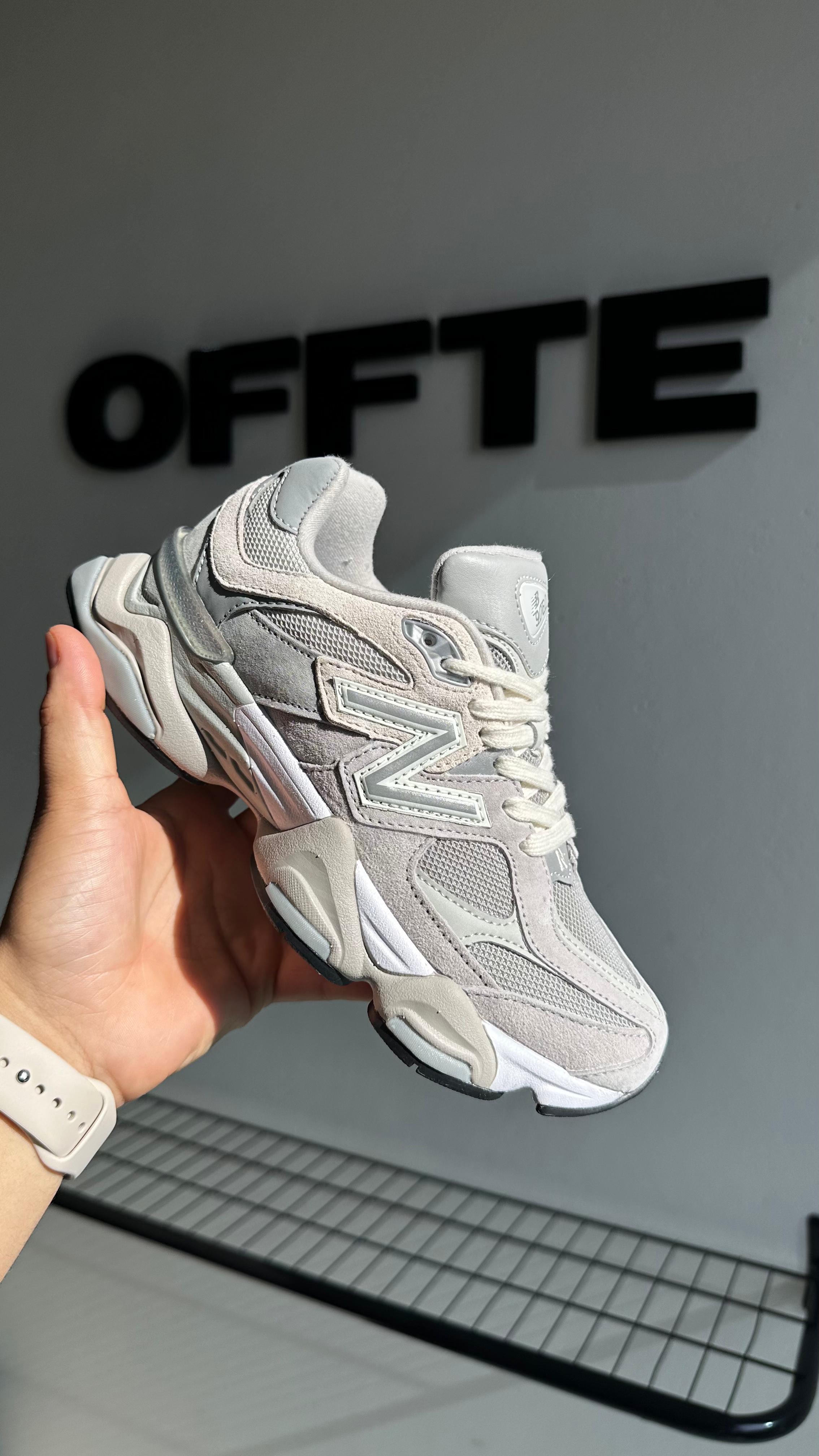 New Balance 9060 "Concrete" (PRONTA ENTREGA)