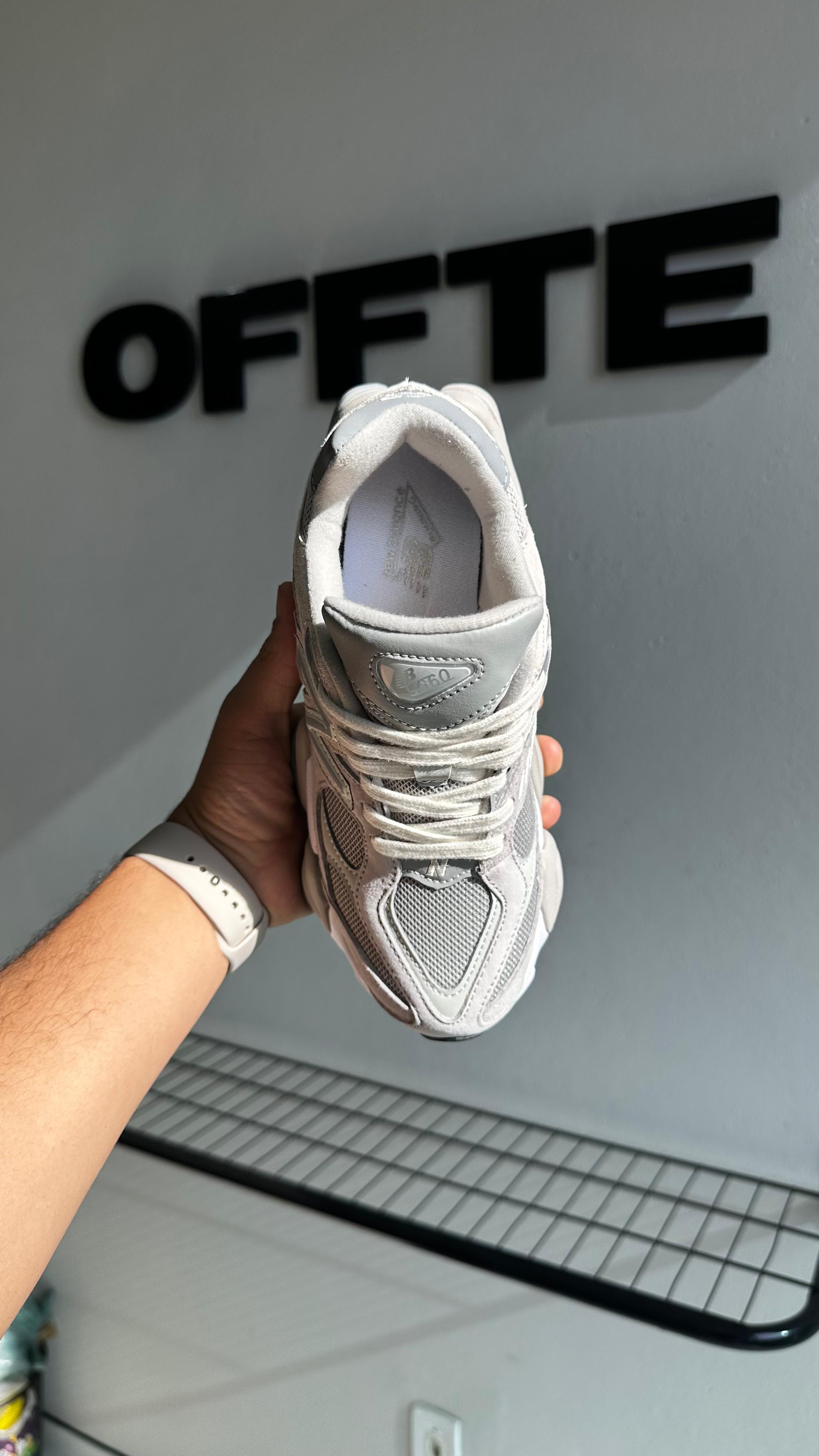 New Balance 9060 "Concrete" (PRONTA ENTREGA)