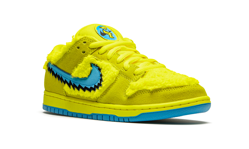 Nike SB Dunk Low "Grateful Dead - Yellow Bear"