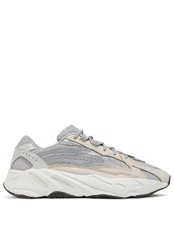 Yeezy Boost 700 Analog