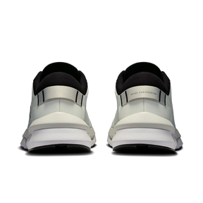 On Cloudzone Ice | Black