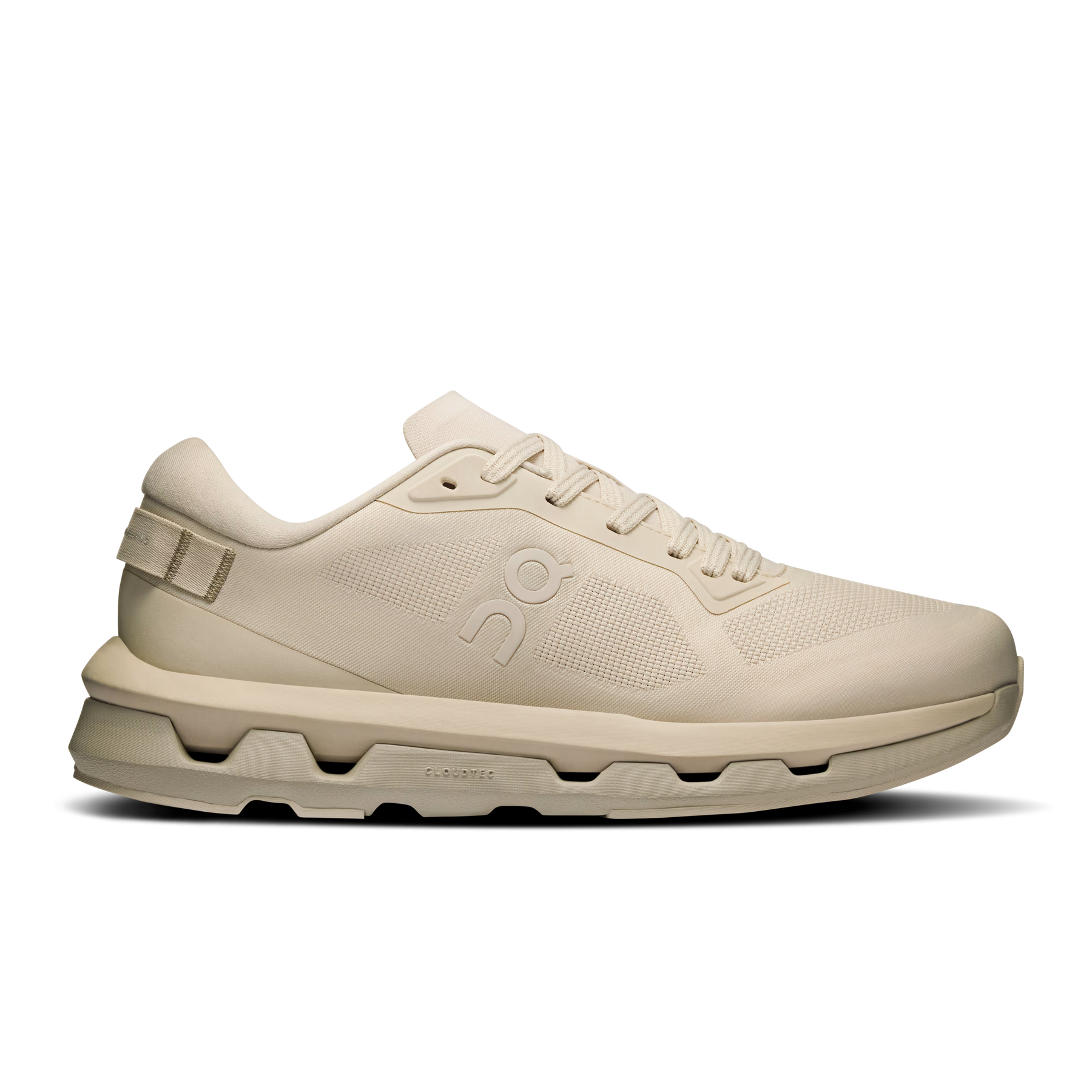 On Cloudzone Pearl | Truffle