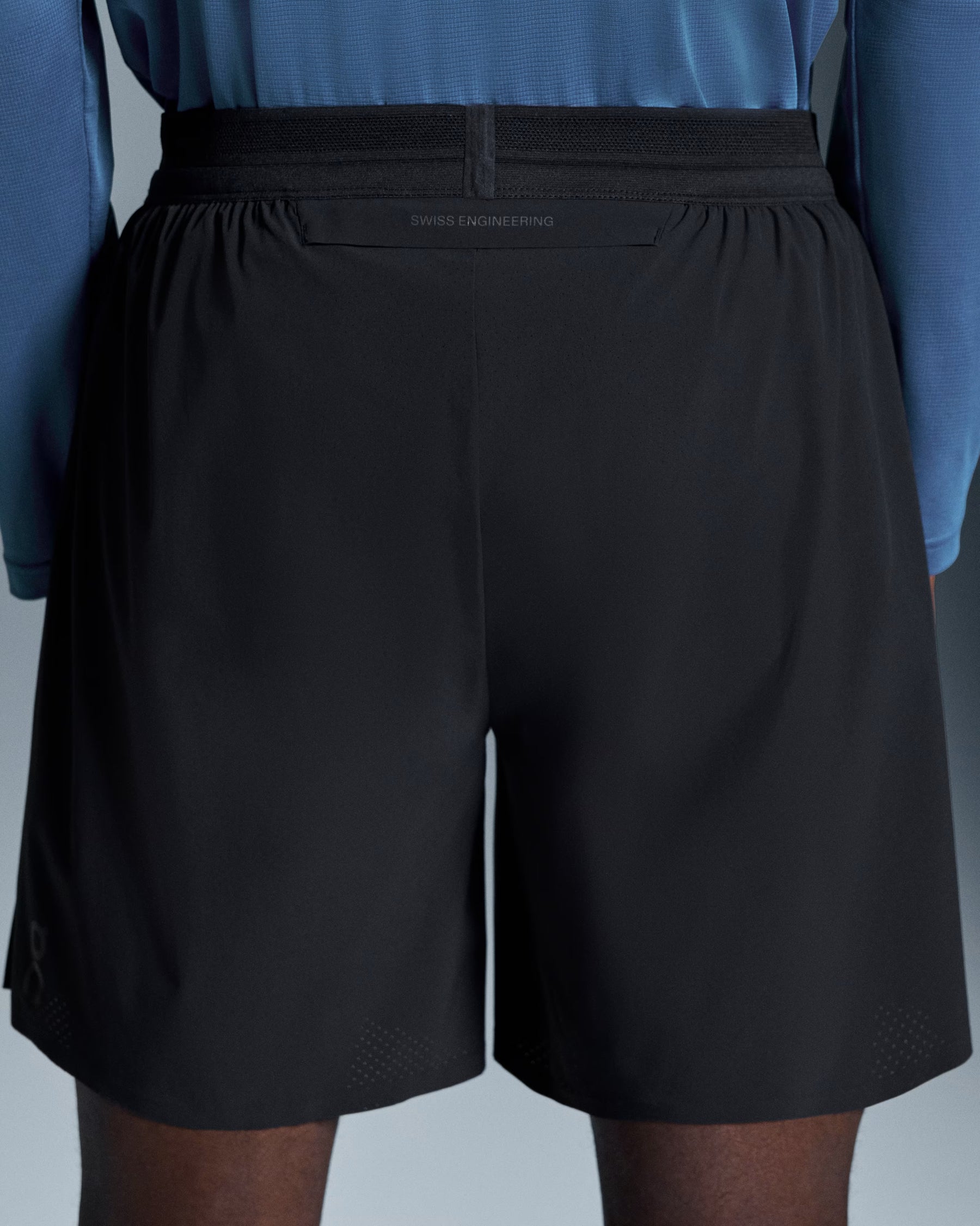 7" Performance Shorts Black - On Runnig