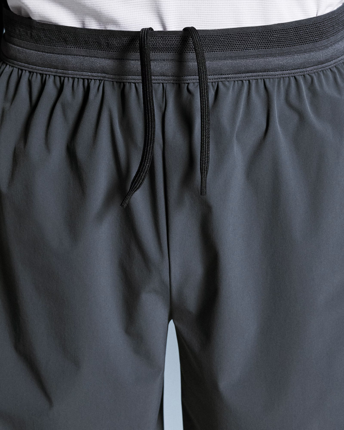 7" Performance Shorts Eclipse - On Runnig