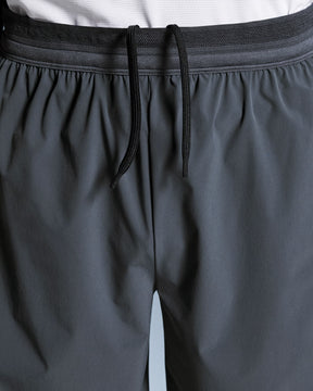 7" Performance Shorts Eclipse - On Runnig