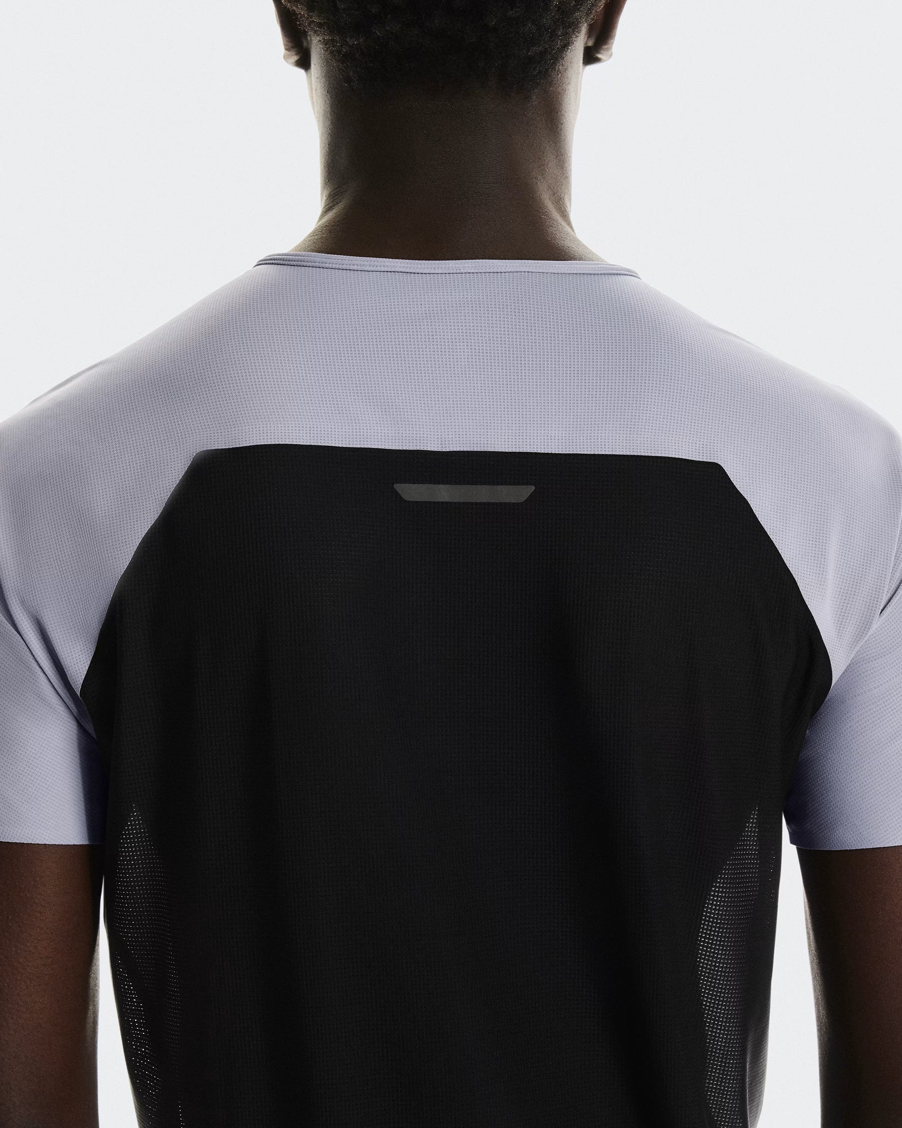 Camiseta Performance-T Lilac | Black - On Runnig