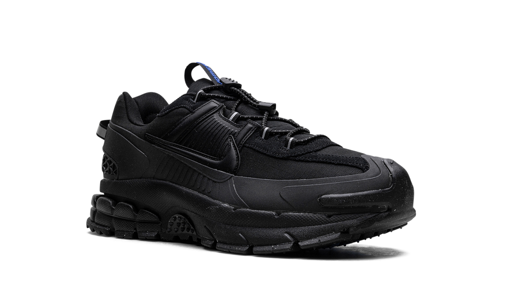 Zoom Vomero 5 Roam "Triple Black"