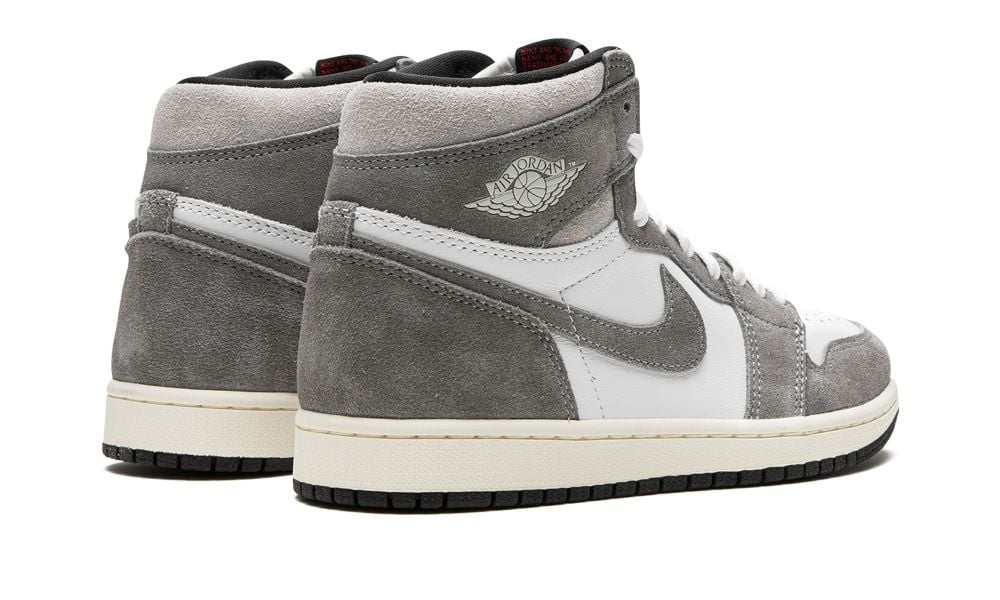 Nike Air Jordan 1 Retro High OG 'Washed Black'