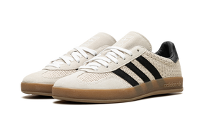 Adidas Gazelle  Indoor "Aluminum / Core Black"