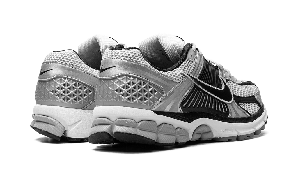 Nike Zoom Vomero 5 "Metallic Silver Black"
