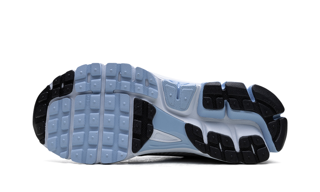 Nike Zoom Vomero 5  WMNS "'Metallic Silver Blue Tint'"